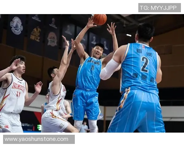 深圳与首钢CBA常规赛精彩回放分析与战术解读 深圳与首钢CBA常规赛精彩回放分析与战术解读