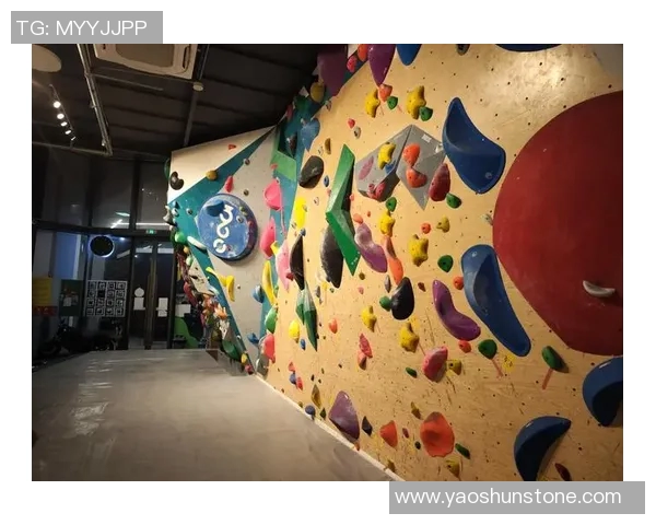 攀岩深度探索上海攀岩队的区域防守策略与战术解析