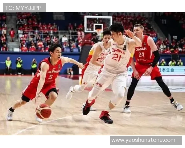 重庆篮球队中路突破的战术解析与球员表现深度剖析