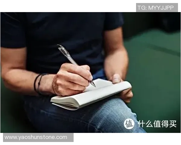 滑板与人生的交响曲：周敏的深度对话与成长旅程